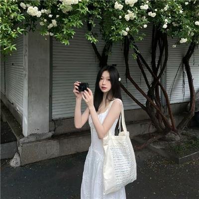 艳光四射
